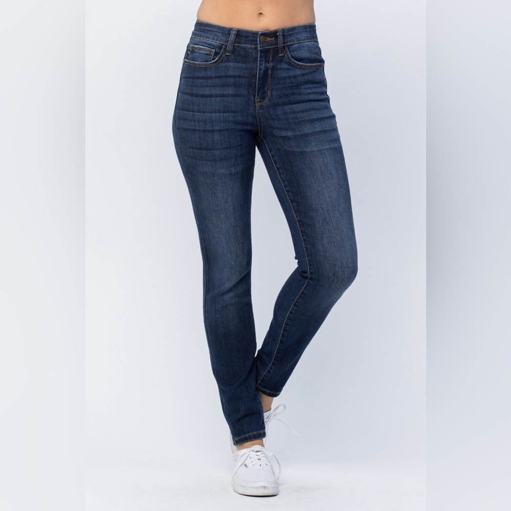 ✨Host Pick✨JUDY BLUE High Rise Relaxed Fit Denim Jeans ~ Dark Blue 24W NWT